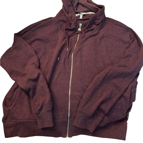 Victoria's Secret Burgundy Sweatshirt Cozy Casual Hoodie - Picture 5 of 5